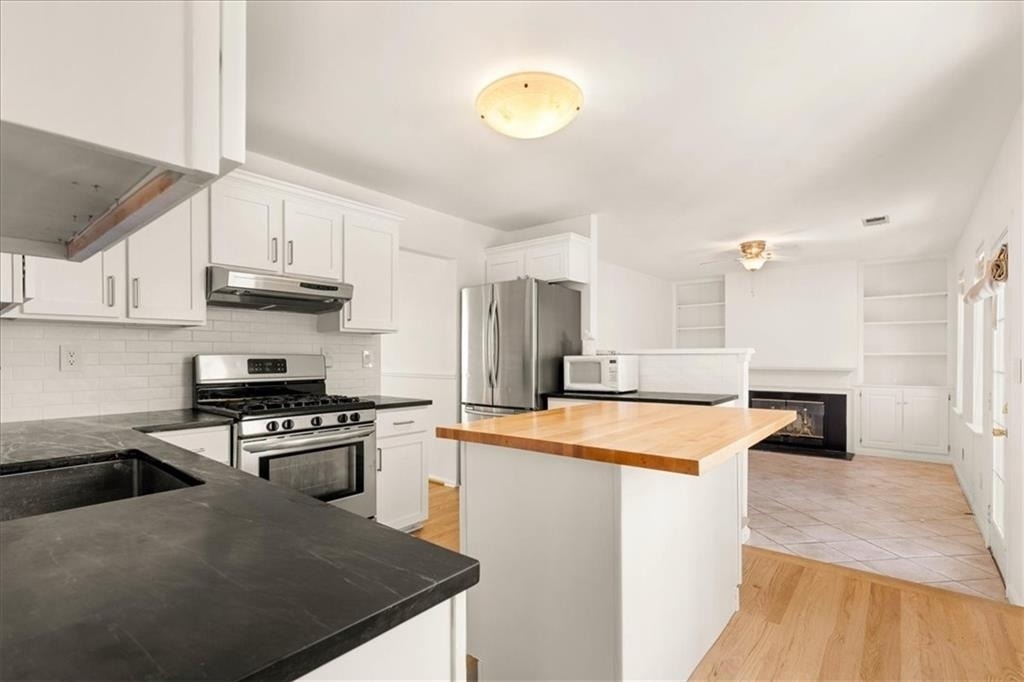 11190 Abbotts Station Drive - Photo 8