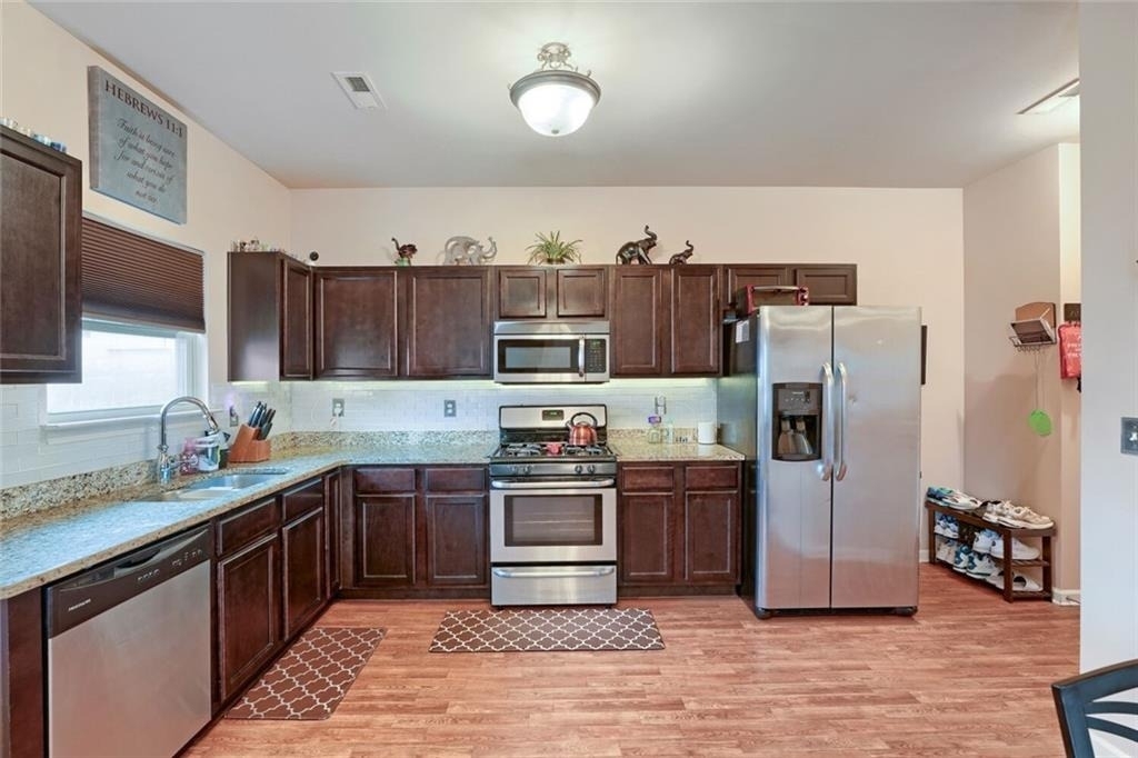 5830 Rex Ridge Parkway - Photo 11
