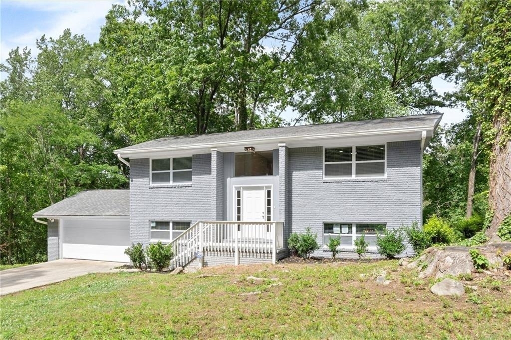 495 Larchmont Circle Nw - Photo 4