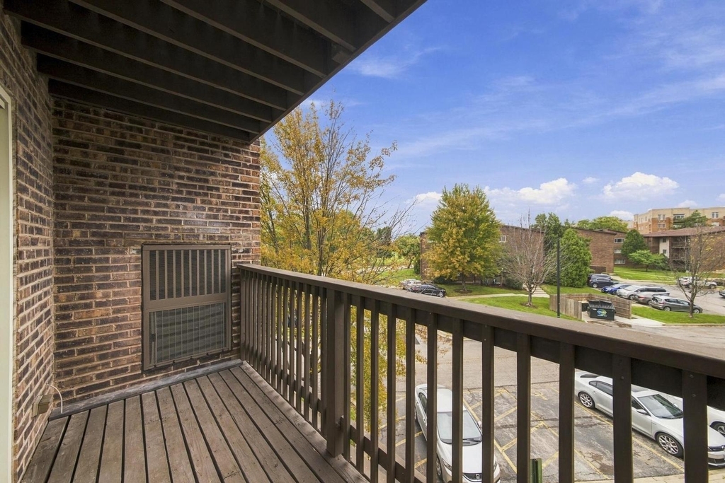 675 Grove Drive - Photo 9
