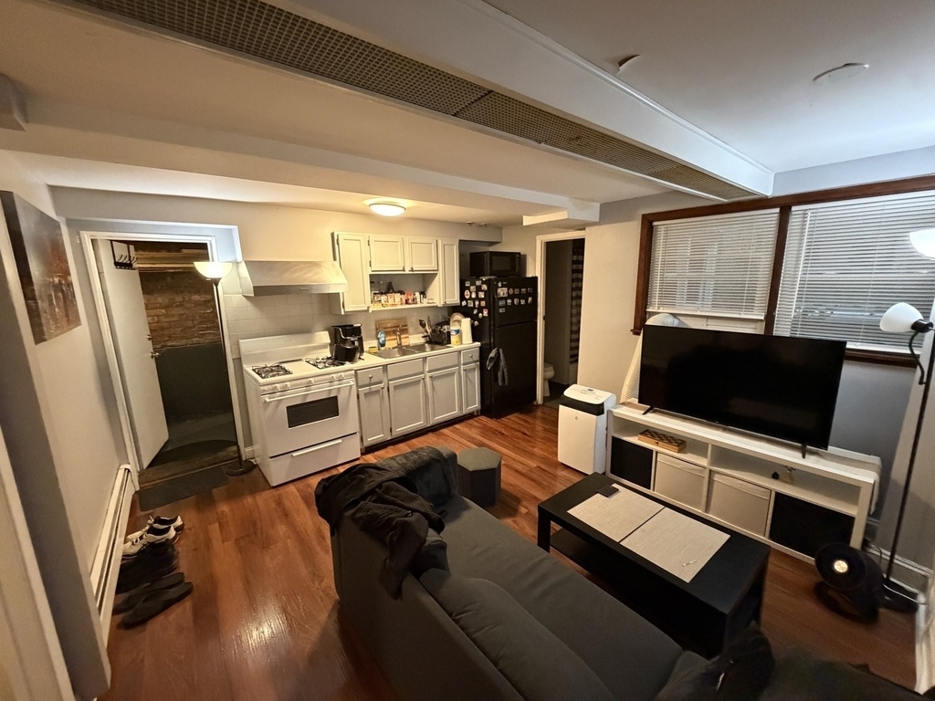 5420 N Campbell Avenue - Photo 4