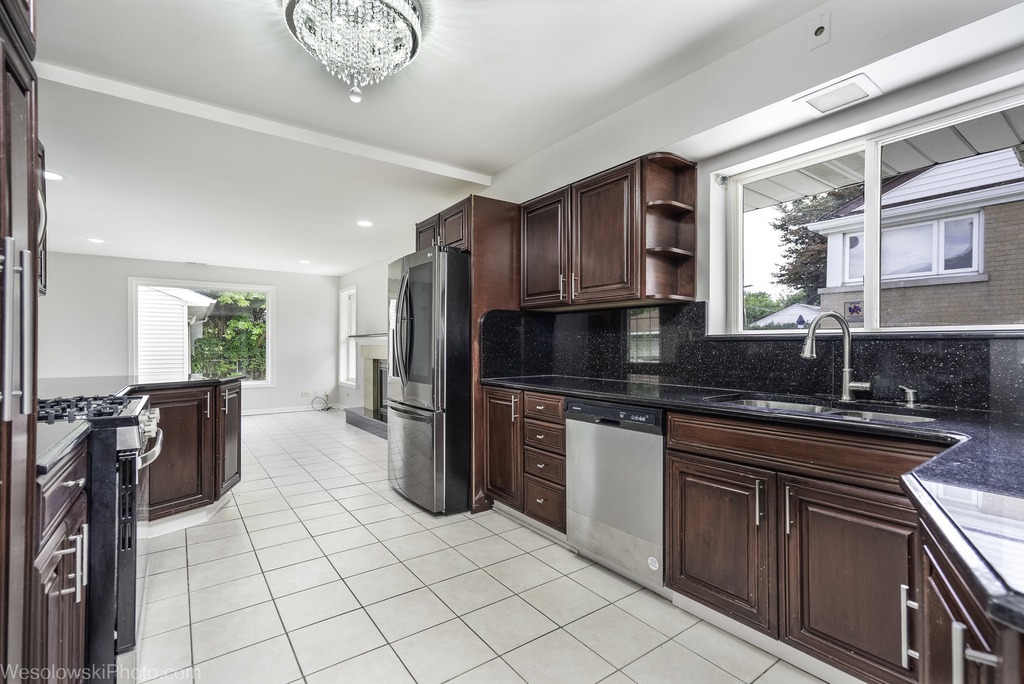 7261 N East Prairie Road - Photo 4