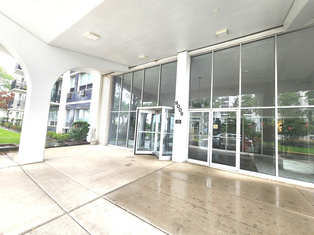 9009 Golf Road - Photo 1