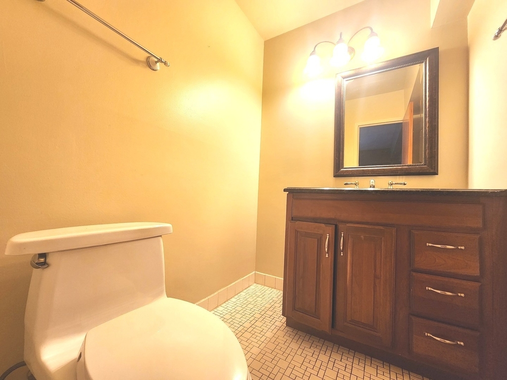 9009 Golf Road - Photo 9