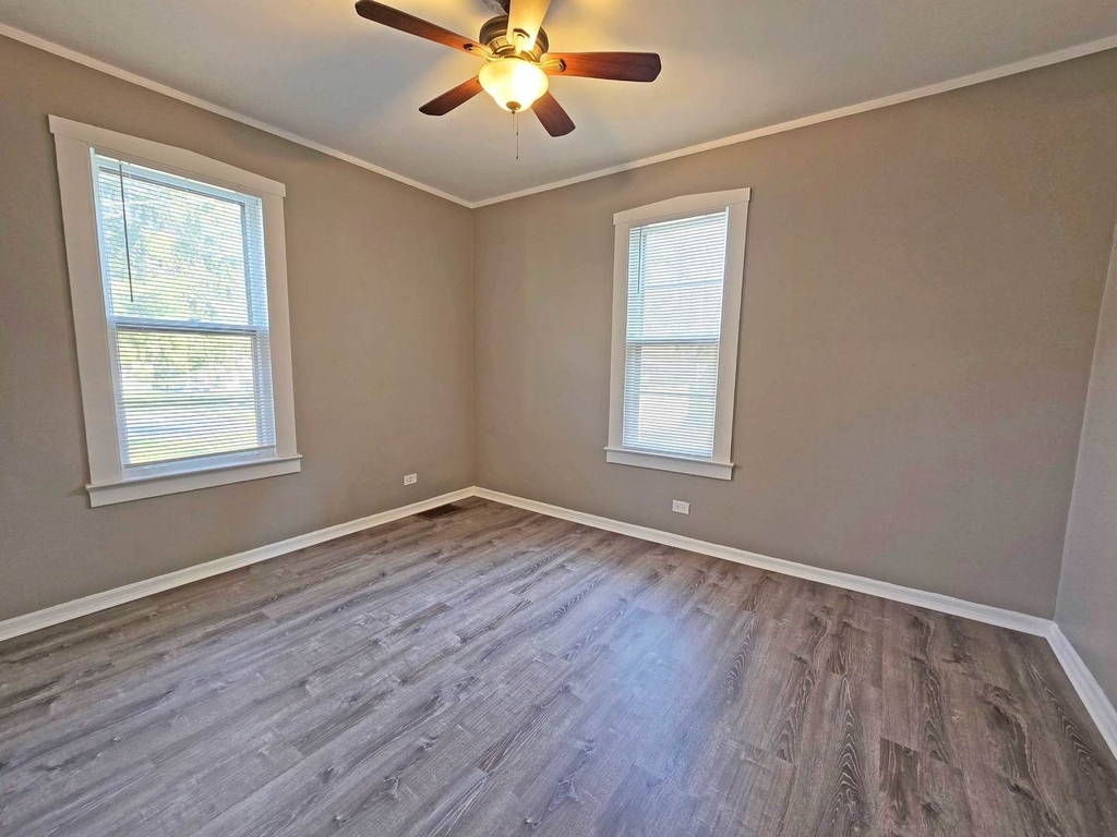 249 E Park Boulevard - Photo 12