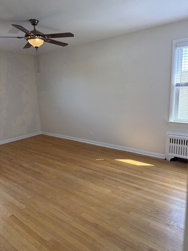 2718 W Balmoral Avenue - Photo 13