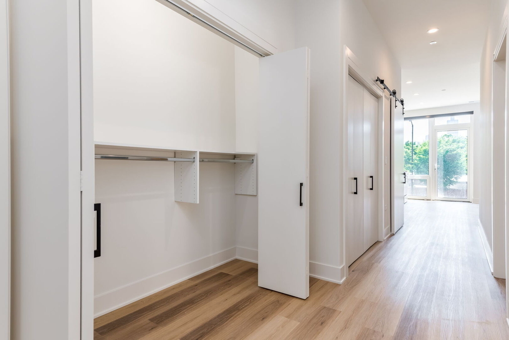 224 S Ashland Avenue - Photo 11