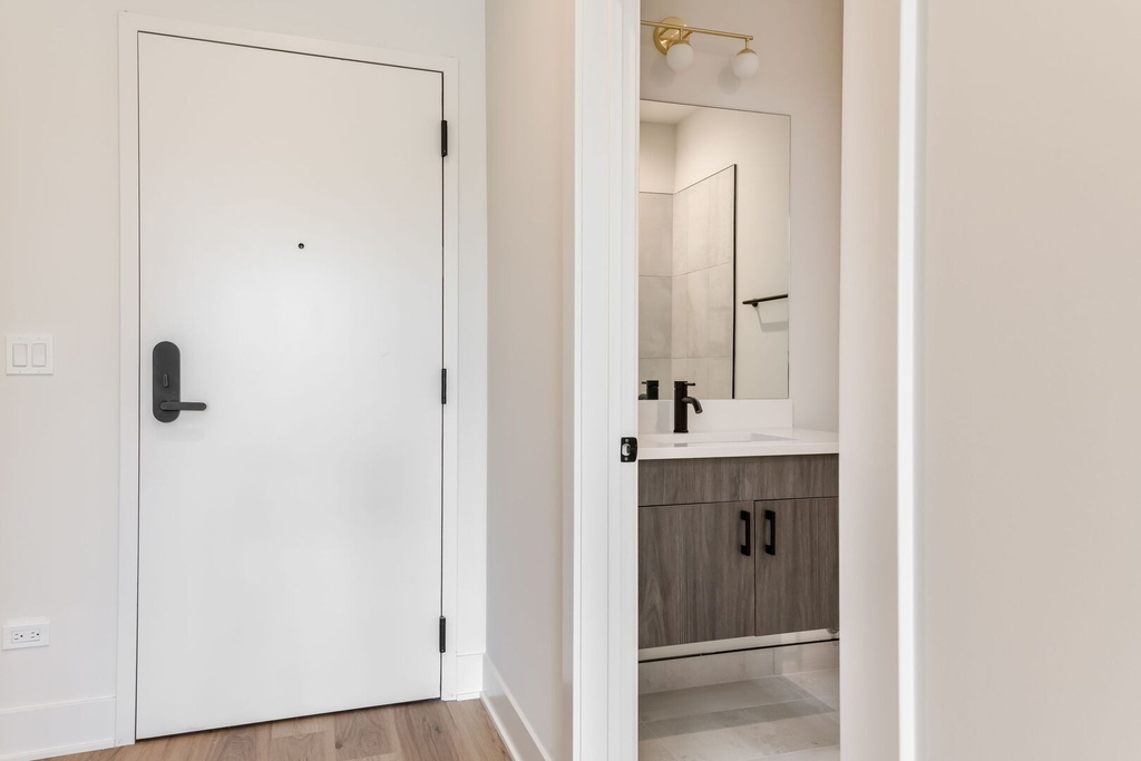 224 S Ashland Avenue - Photo 9