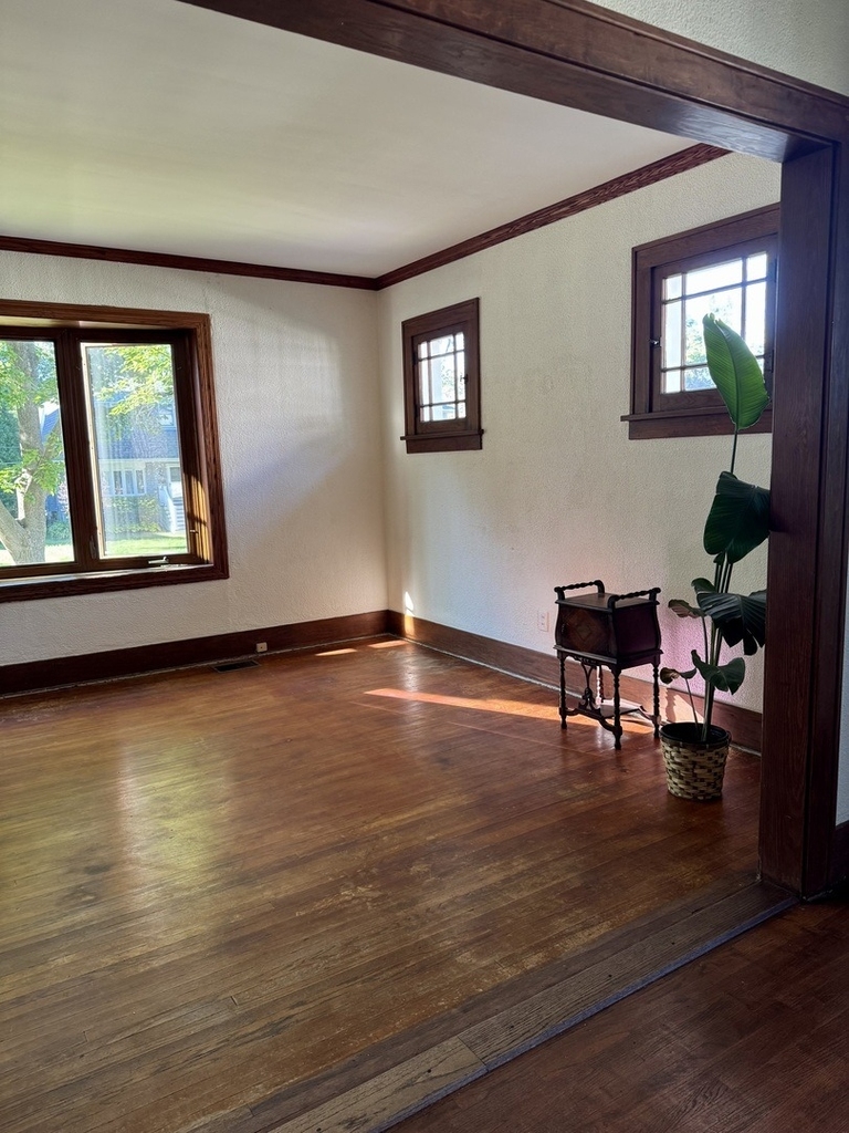 921 Chicago Avenue - Photo 12