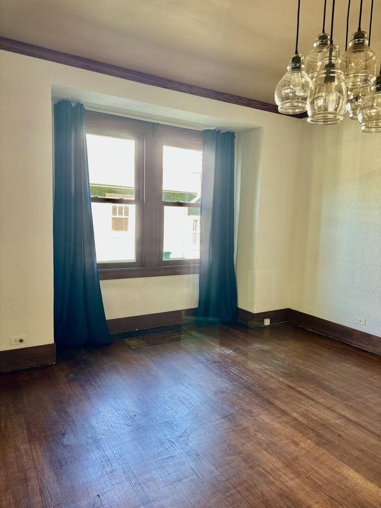 921 Chicago Avenue - Photo 10