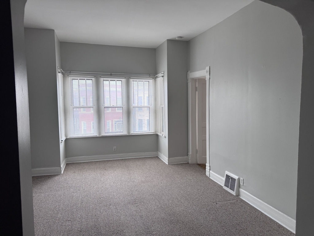 2454 W Diversey Avenue - Photo 1