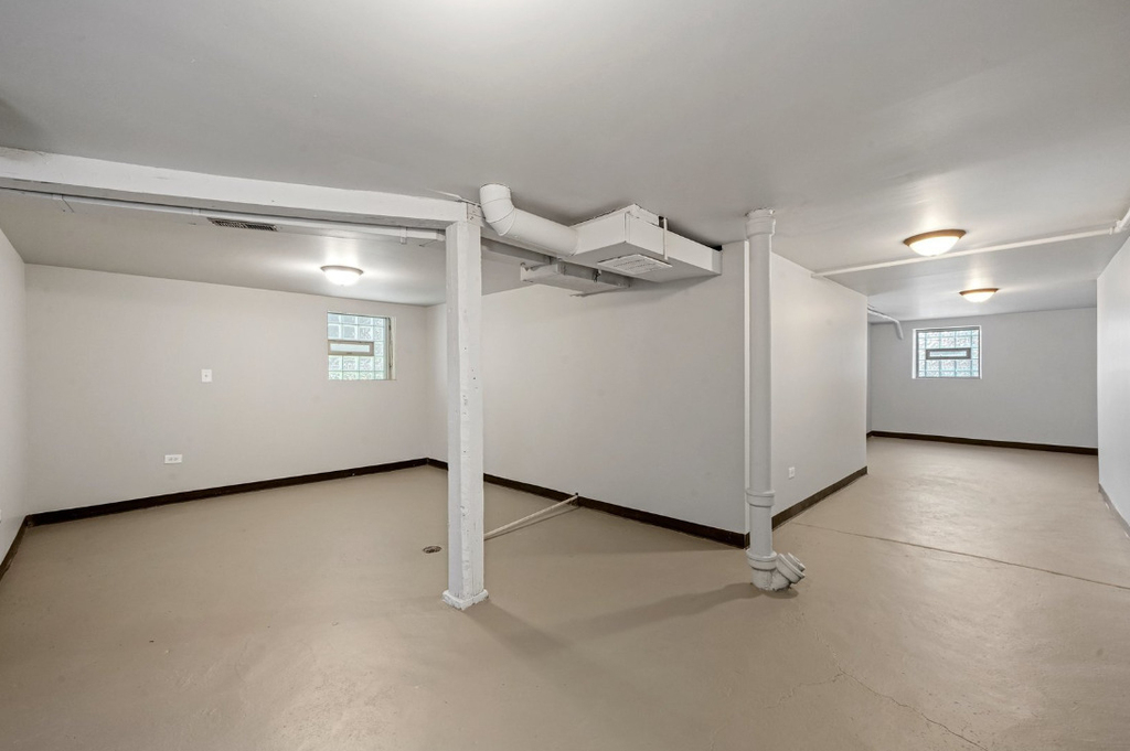 1532 Lombard Avenue - Photo 21