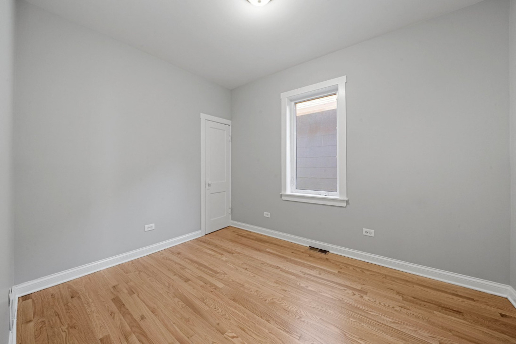 1532 Lombard Avenue - Photo 13