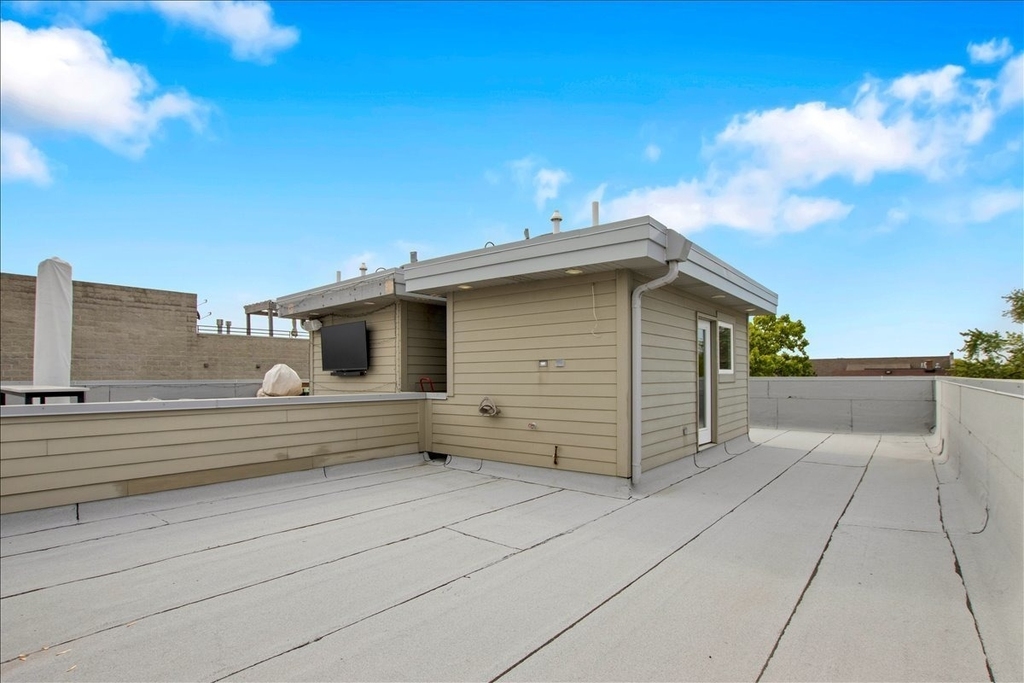 1821 W Armitage Avenue - Photo 27