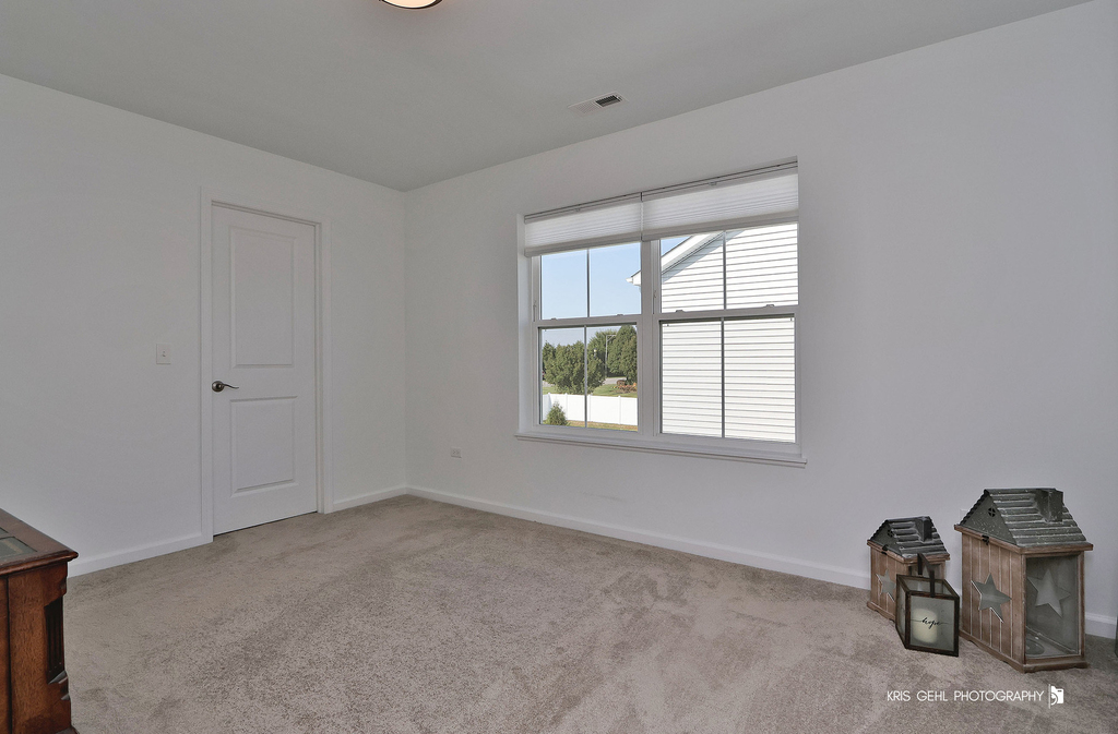 2490 Olivia Court - Photo 16