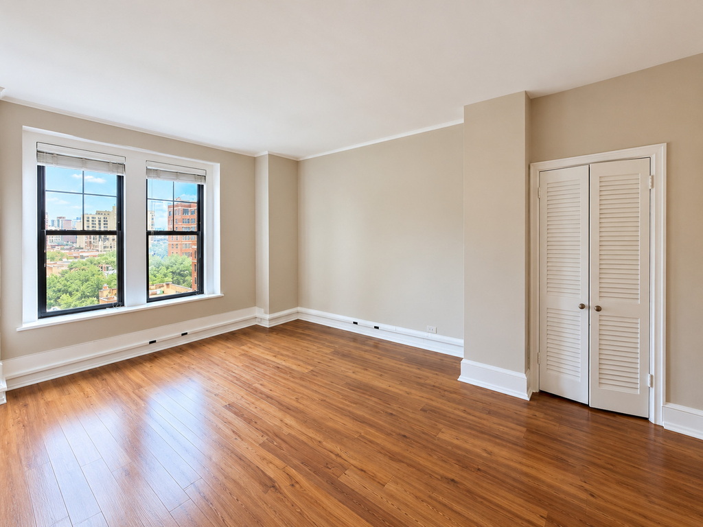 3170 N Sheridan Road - Photo 13