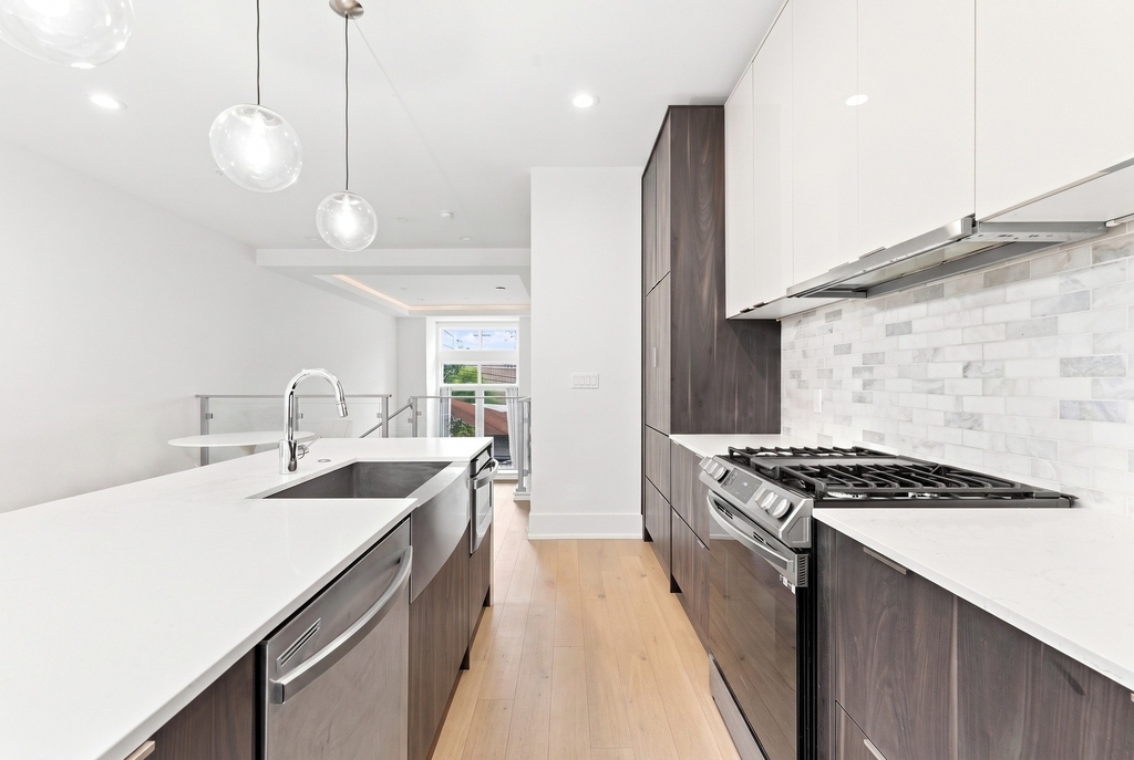 6227 D S Ellis Avenue - Photo 6