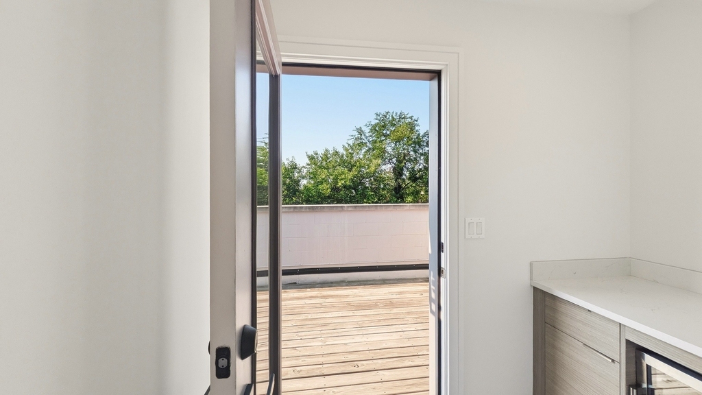 6227 D S Ellis Avenue - Photo 24