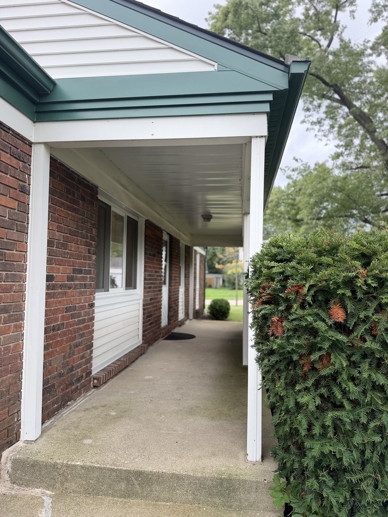 930 Dorncliff Lane - Photo 1