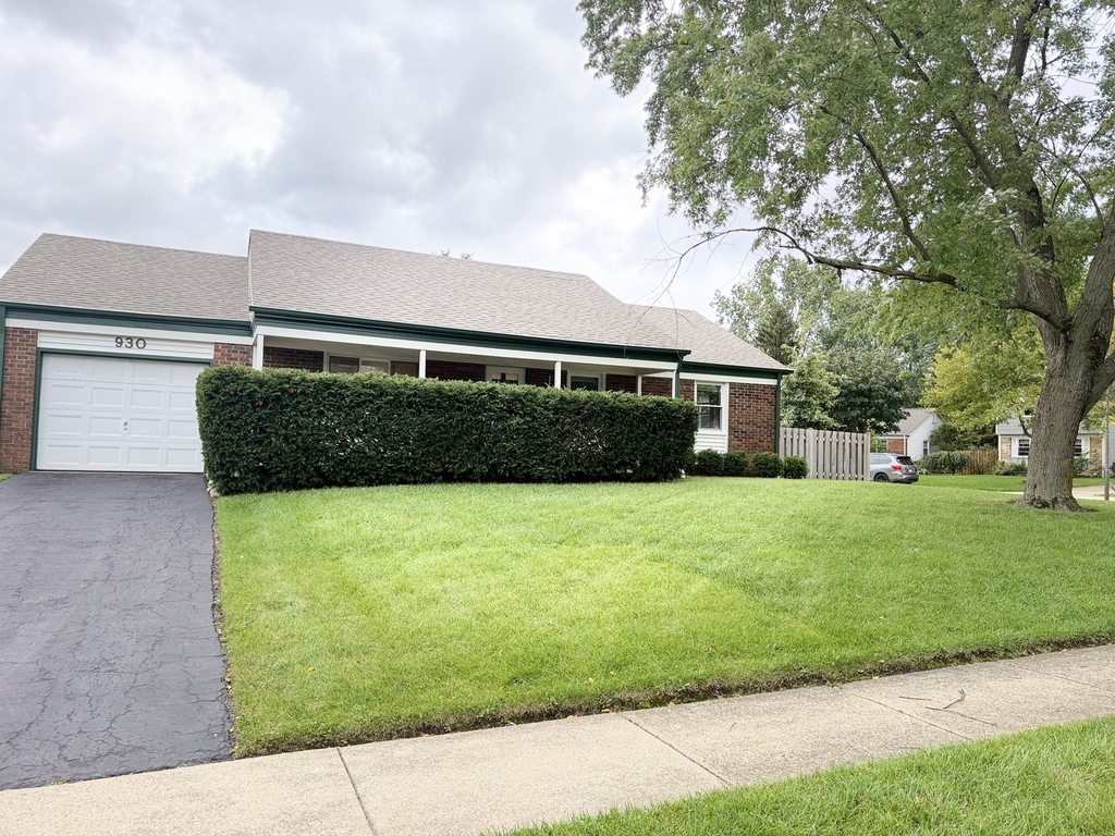 930 Dorncliff Lane - Photo 0