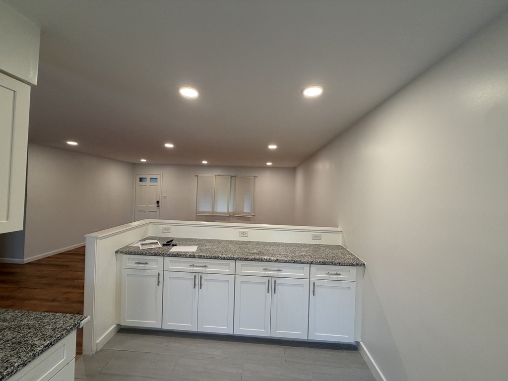 930 Dorncliff Lane - Photo 4
