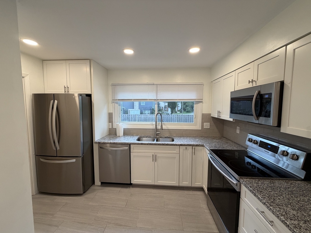 930 Dorncliff Lane - Photo 3