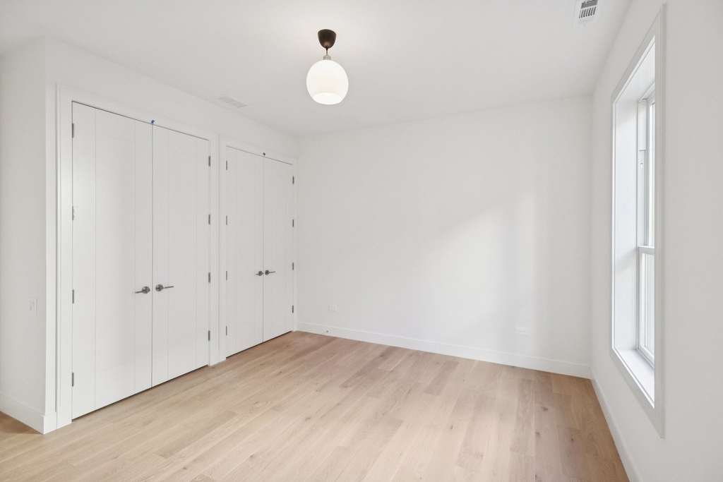 2323 N Lister Avenue - Photo 11