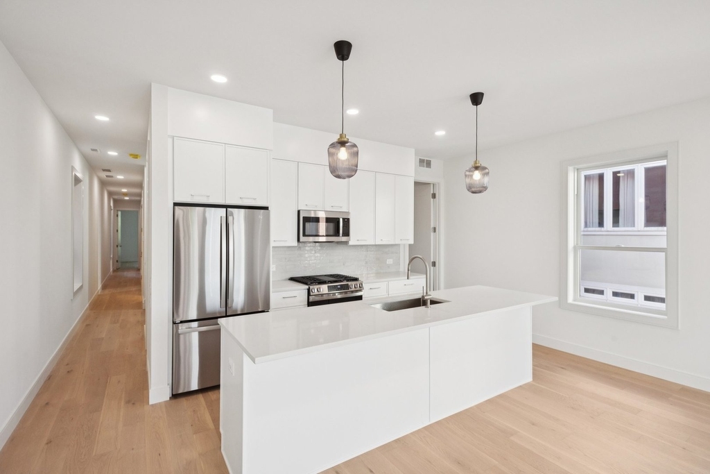 2323 N Lister Avenue - Photo 5