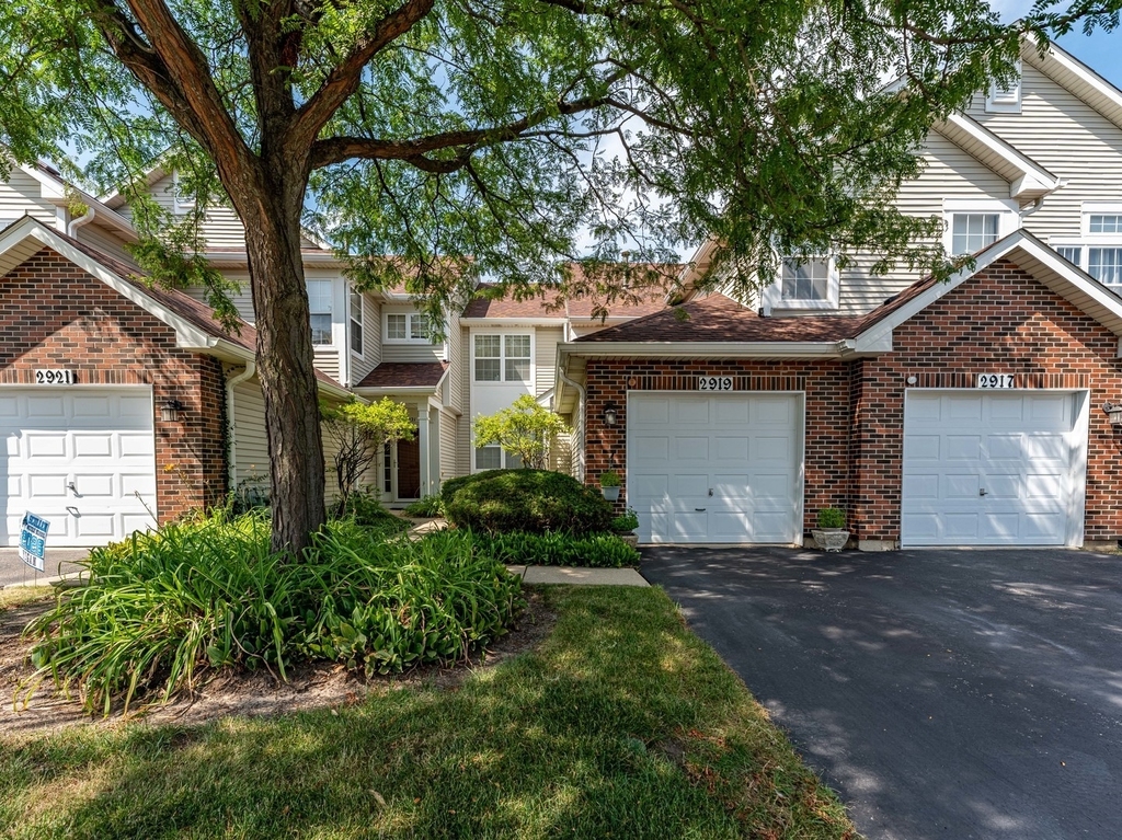 2917 Stockton Court - Photo 1