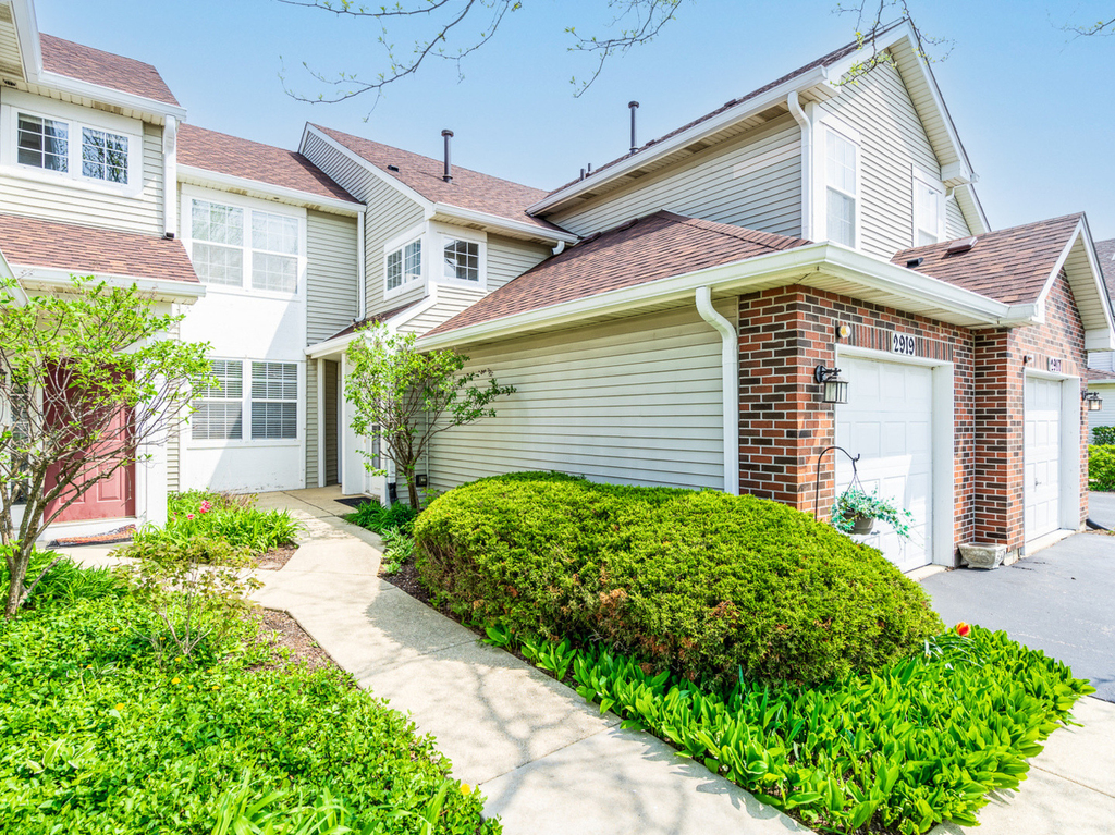 2917 Stockton Court - Photo 0