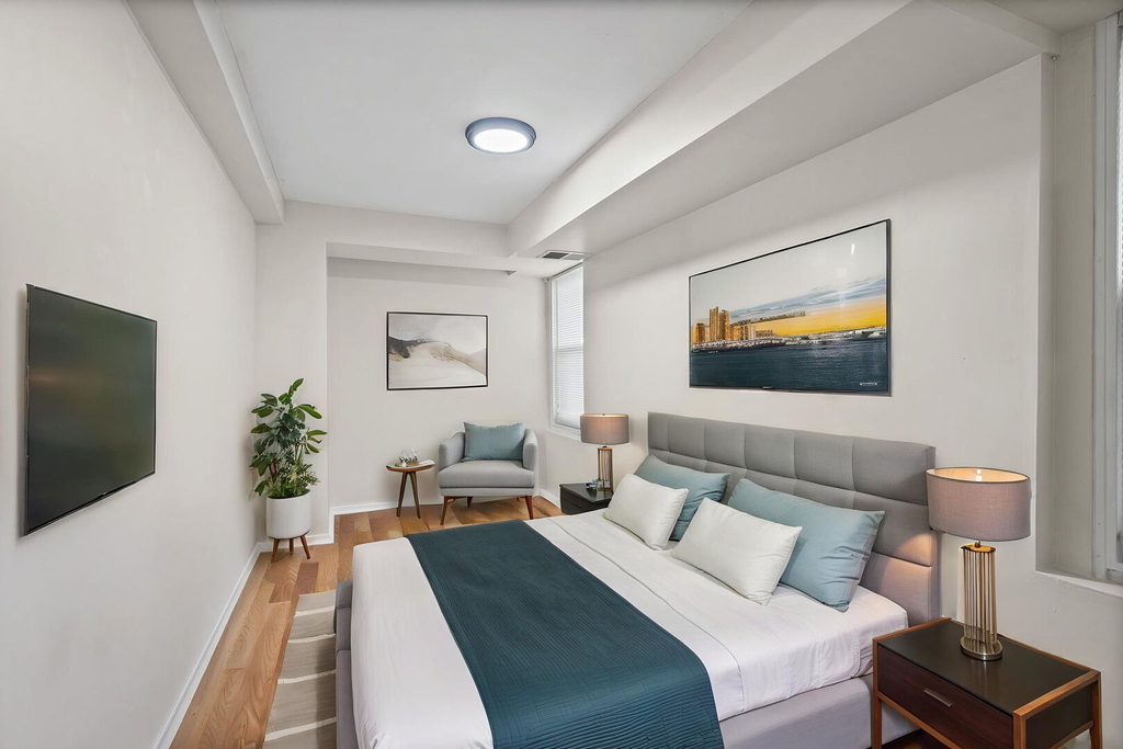 2710 W Fletcher Street - Photo 6