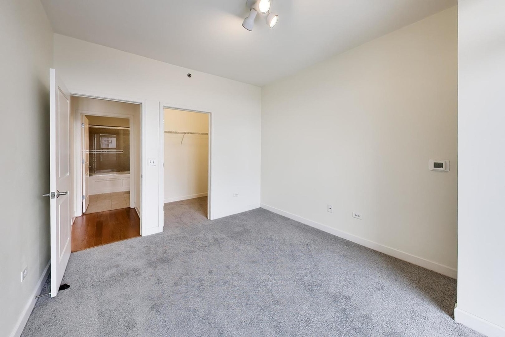 1400 S Michigan Avenue - Photo 13