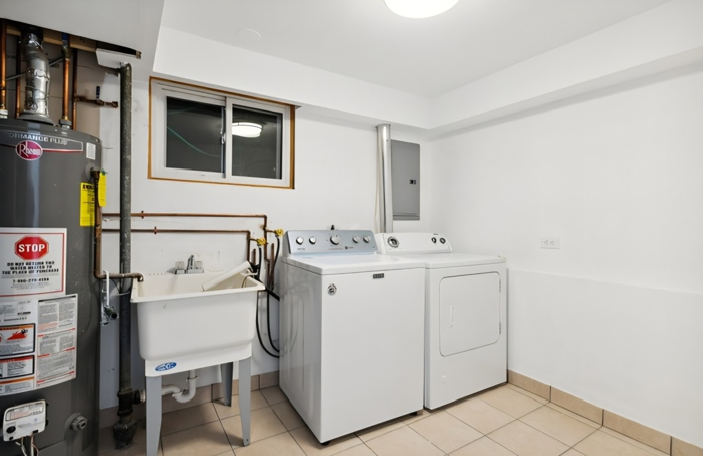 403 E Lake Avenue - Photo 24