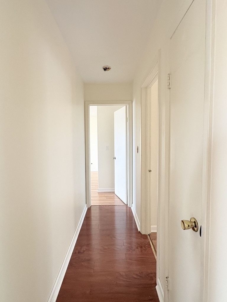 3201 W Berwyn Avenue - Photo 4