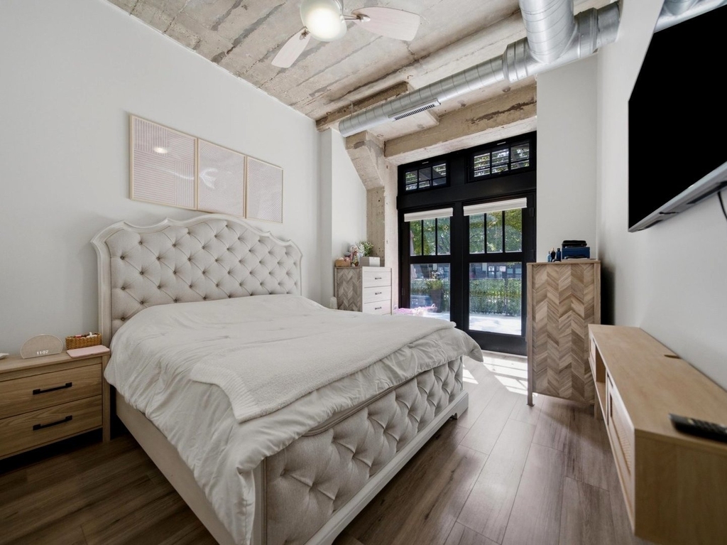1000 W 15th Street - Photo 11
