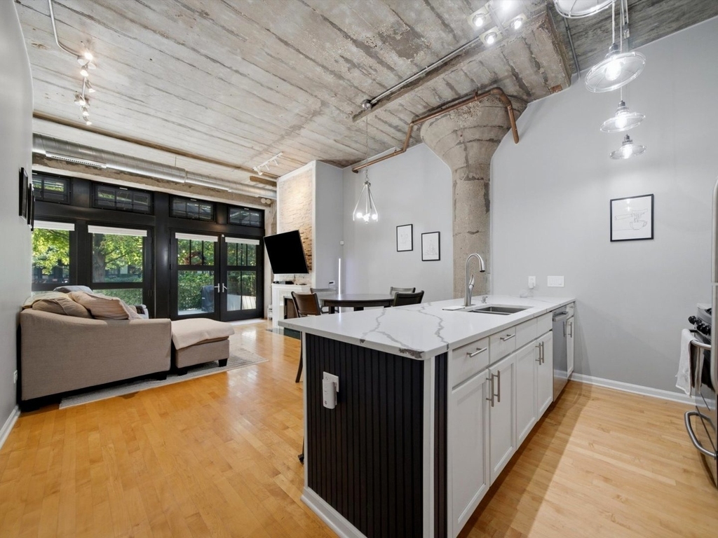 1000 W 15th Street - Photo 8