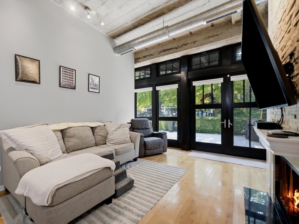 1000 W 15th Street - Photo 6