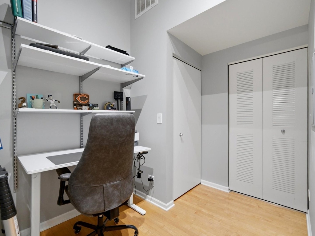 1000 W 15th Street - Photo 13