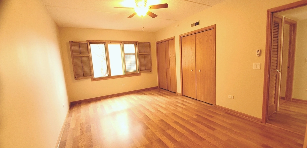 5000 Oakton Street - Photo 6