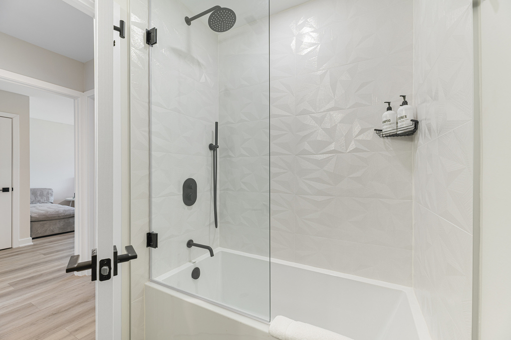 7109 N Western Avenue - Photo 15