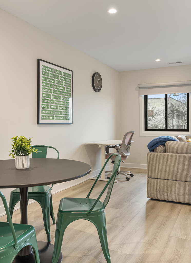 7109 N Western Avenue - Photo 7
