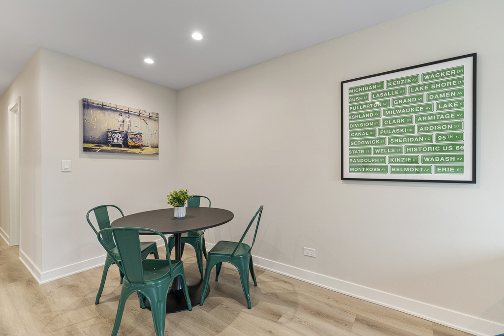 7109 N Western Avenue - Photo 5