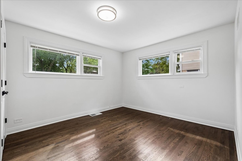2272 Asbury Road - Photo 15
