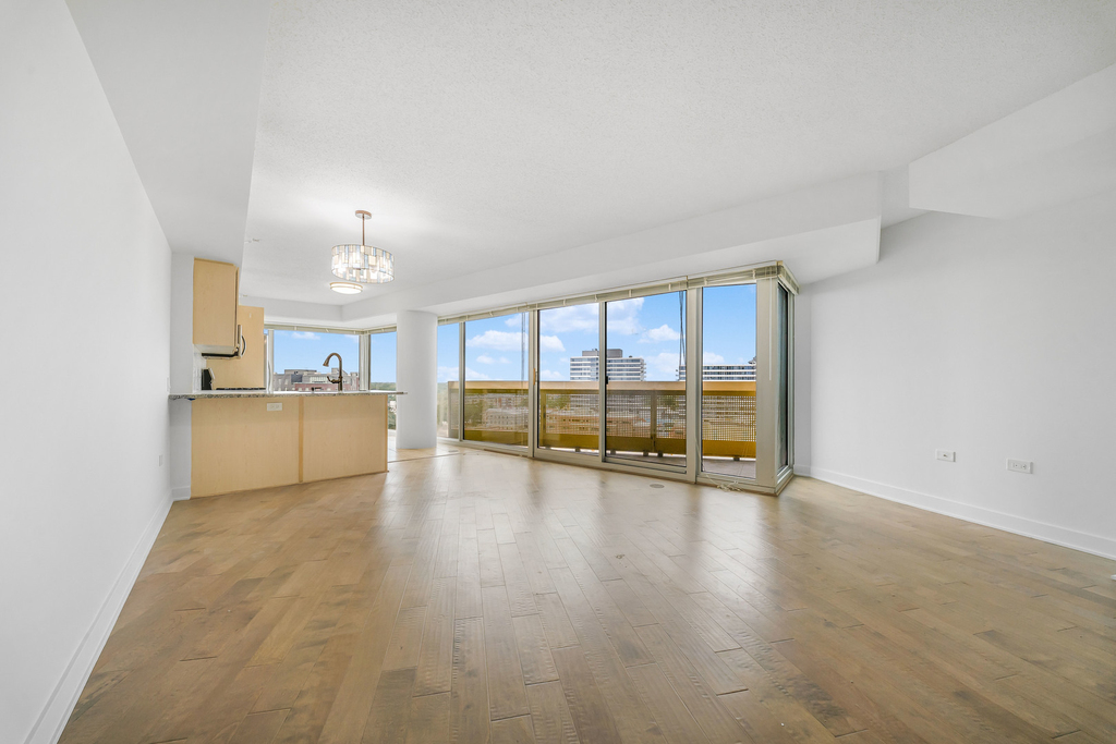 1720 Maple Avenue - Photo 4