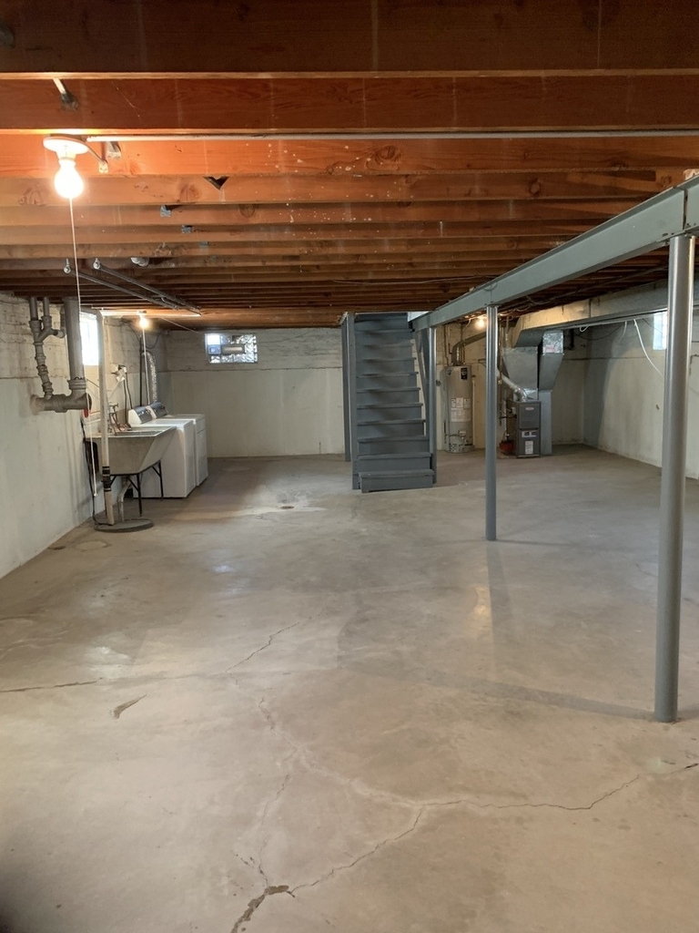 4420 N Opal Avenue - Photo 9