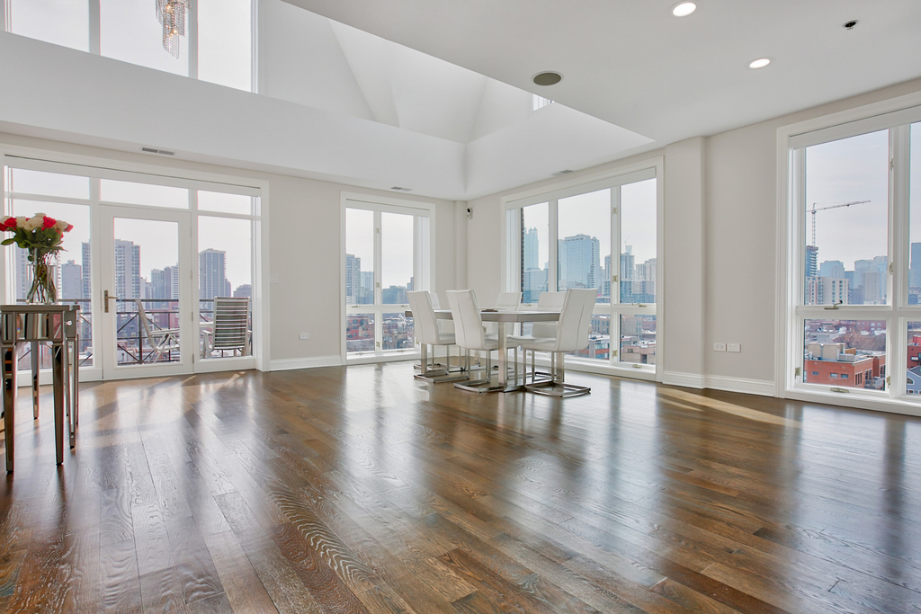1444 N Orleans Street - Photo 3