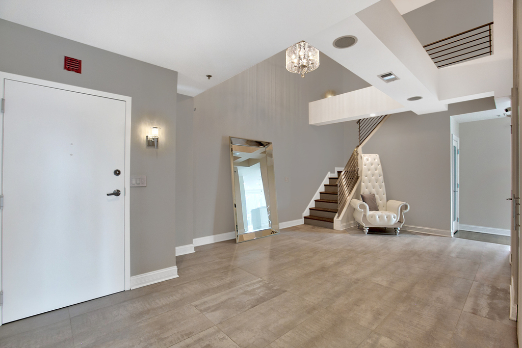 1444 N Orleans Street - Photo 1