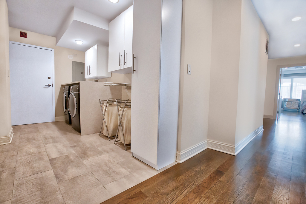 1444 N Orleans Street - Photo 19