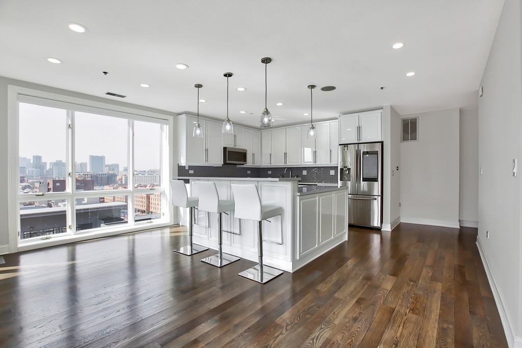 1444 N Orleans Street - Photo 7