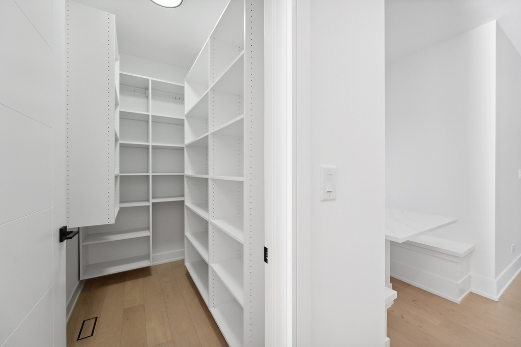 704 Sheridan Road - Photo 21
